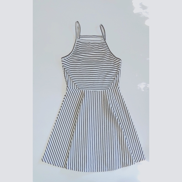H&M Striped Skater Dress - Picture 1 of 2